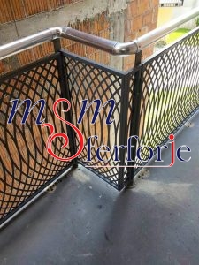 099 FERFORJE BALKON KORKULUK