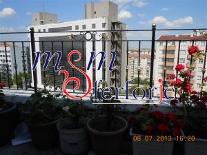 094 FERFORJE BALKON KORKULUK
