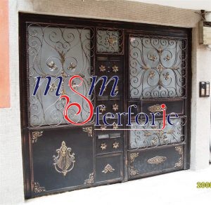115 FERFORJE BİNA GİRİŞ KAPISI