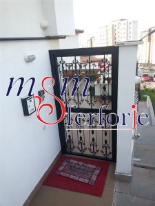 001 DEKORATİF BALKON KAPILARI