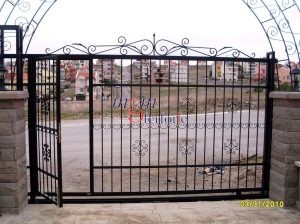 055 FERFORJE YANA KAYAR GARAJ KAPISI