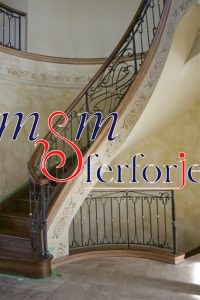 081 FERFORJE MERDİVEN KORKULUĞU