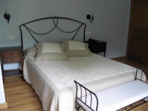 046 FERFORJE YATAK BAŞLIĞI